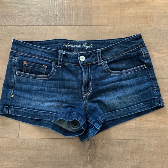 American Eagle Outfitters Pants - American Eagle jean shorts stretch size 10 like new condition